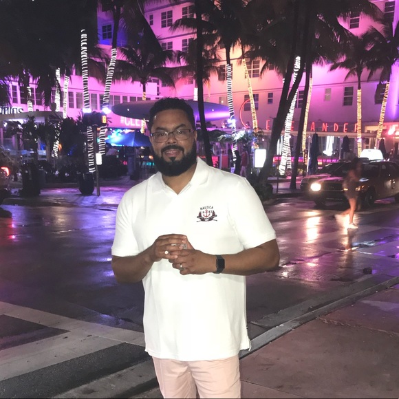 Meet your Posher, Conrad - Picture 1 of 2